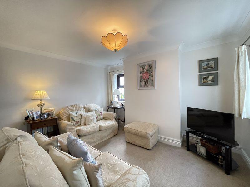 WOMBOURNE. Nailers Row 2 bed cottage £200,000