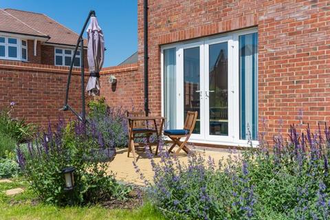1 Grandy Crescent, Milton, Abingdon, OX13 6GL