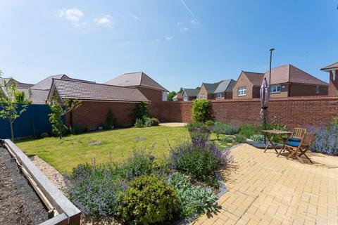 1 Grandy Crescent, Milton, Abingdon, OX13 6GL