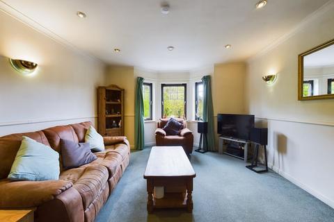 2 bedroom apartment for sale - 5 Cherrybank Gardens, Union Glen, Aberdeen