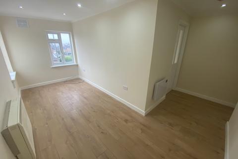 1 bedroom flat to rent - 66 Burnham Drive, Leicester,