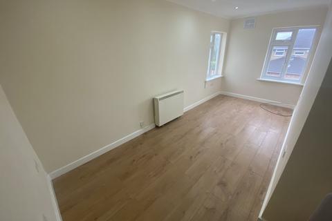 1 bedroom flat to rent - 66 Burnham Drive, Leicester,