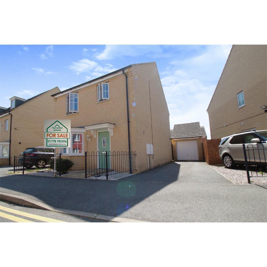 Apollo Avenue, Stanground... 3 bed detached house £260,000