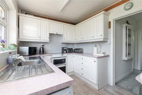 3 bedroom bungalow for sale - Broadmead, Hitchin, Hertfordshire, SG4