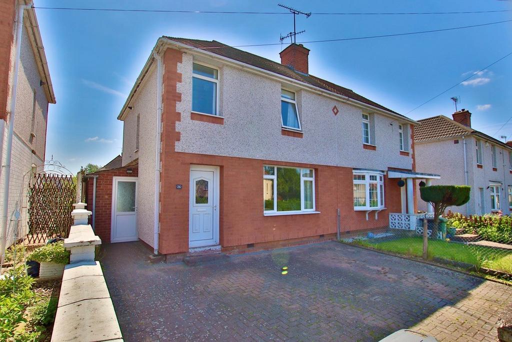 Oak Avenue, Worcester, WR4 3 bed semidetached house for sale £220,000