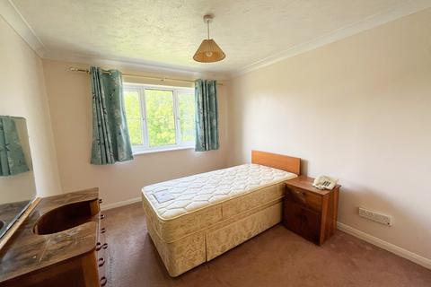 2 bedroom flat for sale, Shirlea View, Battle, TN33