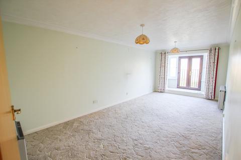 2 bedroom flat for sale, Shirlea View, Battle, TN33