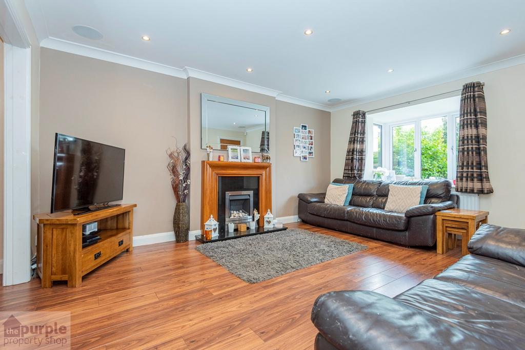 Claydon Drive, Radcliffe, M26 3 bed semidetached house for sale £240,000