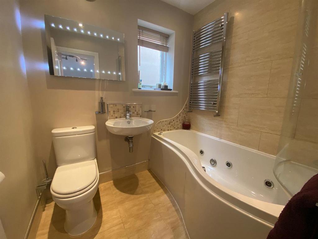 Bath1.jpg