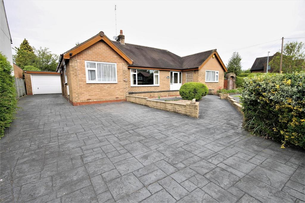 Cavendish Road, Ellesmere Park, Manchester 3 bed detached bungalow for