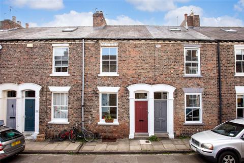 3 bedroom terraced house for sale - Kyme Street, York, YO1