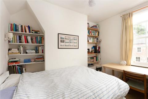 3 bedroom terraced house for sale - Kyme Street, York, YO1