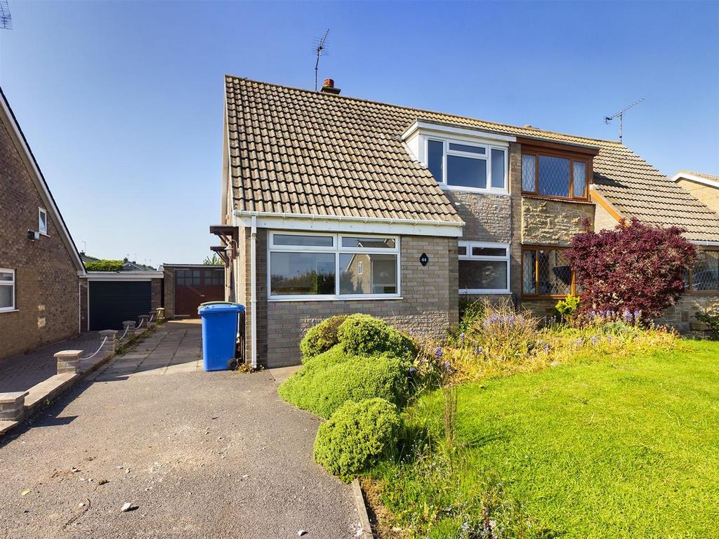 Harewood Avenue, Bridlington 3 bed semidetached house for sale £239,950