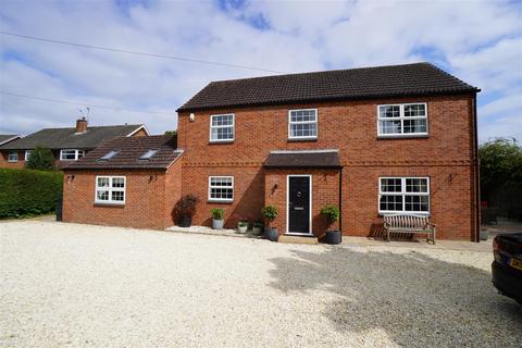 4 bedroom detached house for sale - Pinfold Street, Howden