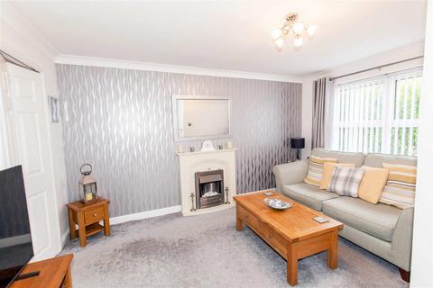 3 bedroom detached house for sale - Merlin Avenue, Bolsover, Chesterfield