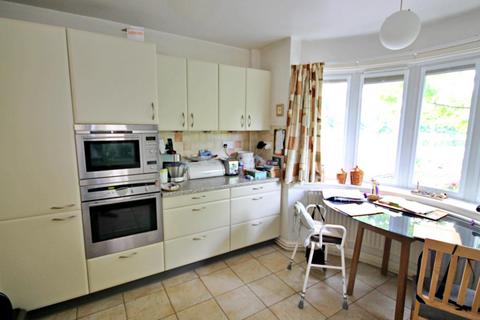 97 Upper Gungate, Tamworth, B79 8AX
