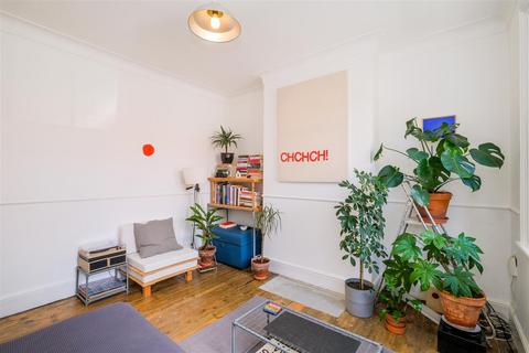 44 Warner Road, London, E17 7DZ