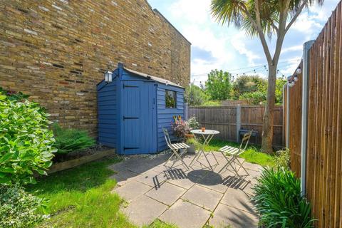 44 Warner Road, London, E17 7DZ