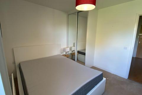 1 bedroom apartment to rent, Blue Court, Sherbourne Street, Islington, London