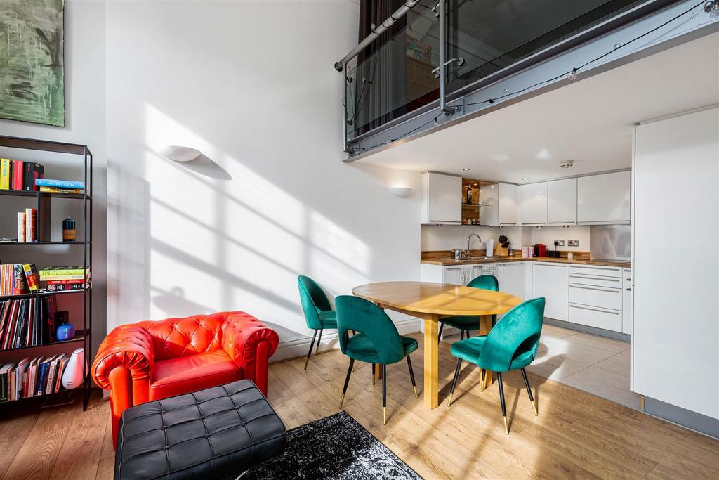 Dining Area, Kingsway Square, Battersea