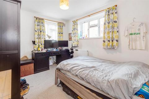Flat 1, Alfreda Court Alfreda Street, London, SW11 5HQ