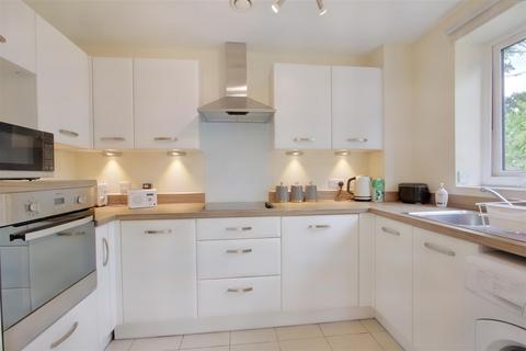 2 bedroom apartment for sale - Wardington Court, Welford Road, Northampton, Northamptonshire, NN2 8FR