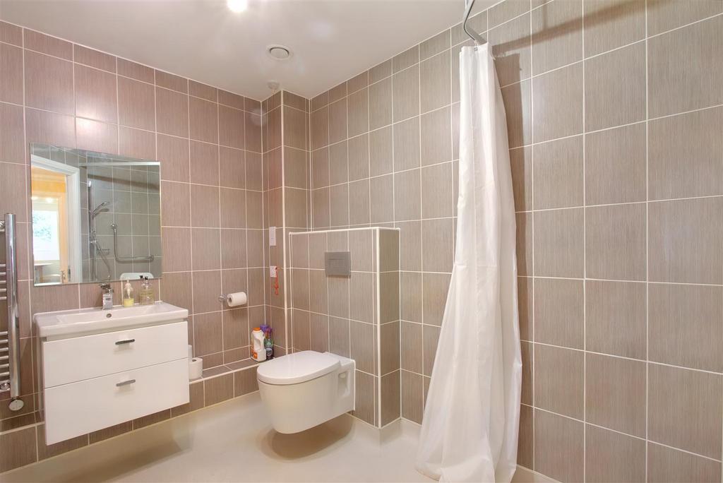 8552785-interior09.JPG