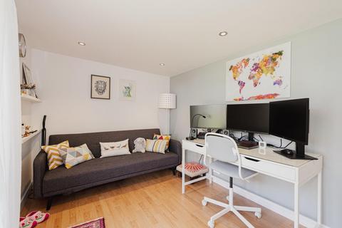 22 Sandringham Road, Worcester Park, KT4 8XW