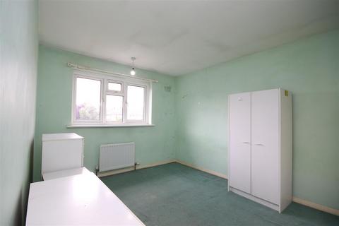 54 Kirby Road, Dartford, DA2 6HF
