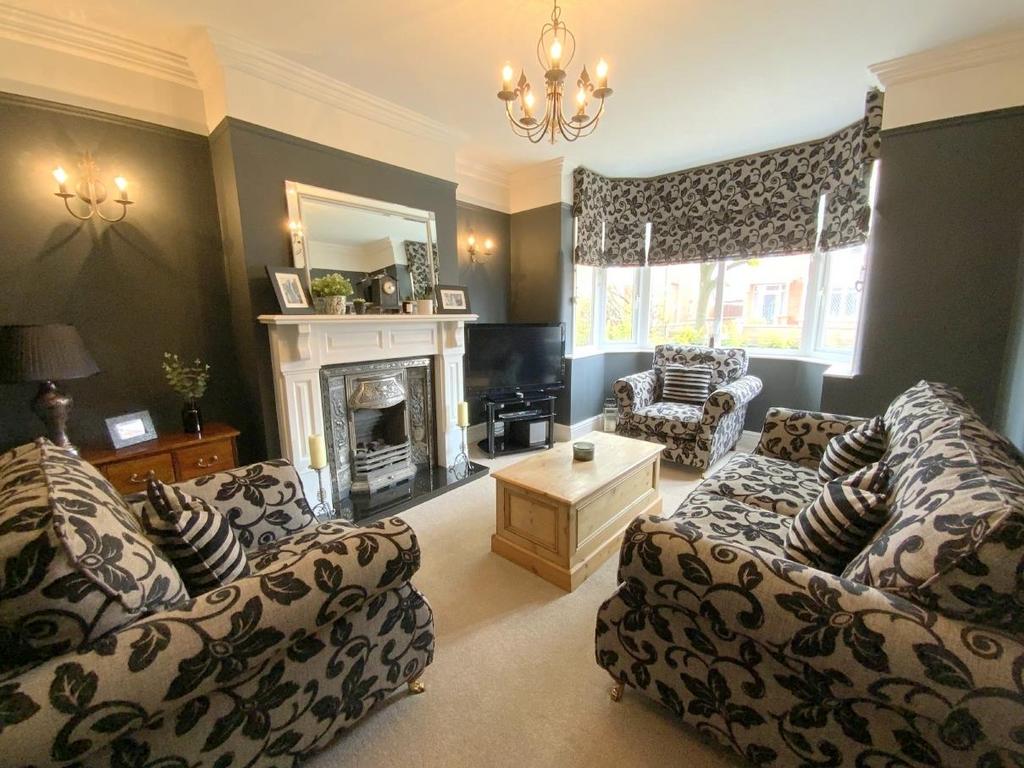 Robson Road, Cleethorpes 3 bed semidetached house for sale £190,000