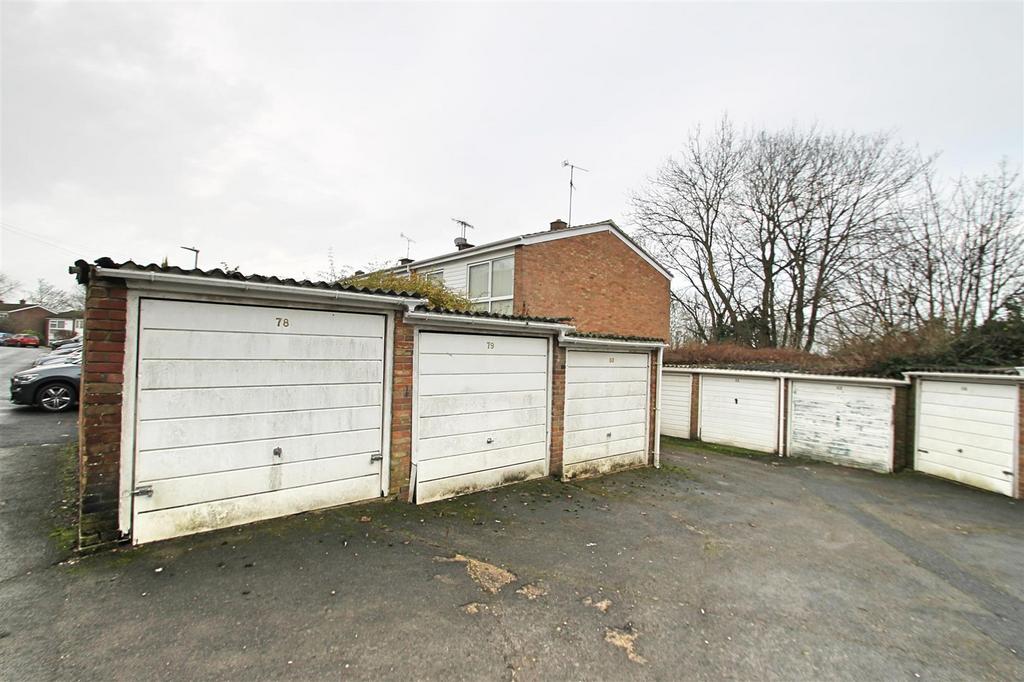 Garage: