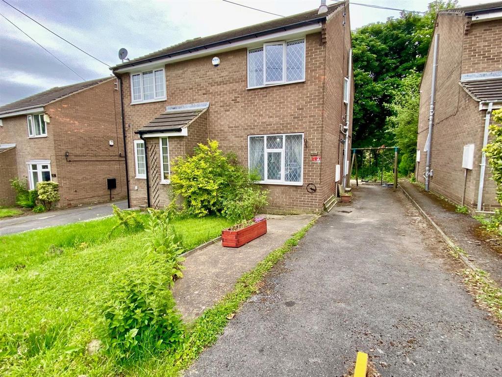 Norwood Road, Birkby 2 bed semidetached house for sale £150,000