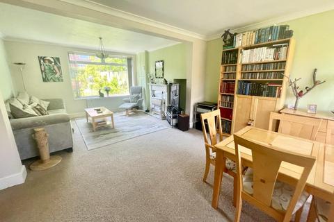 32 Glendale Road, Middlesbrough, TS5 7QB