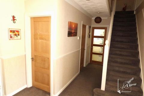 15 Farmcroft, Gravesend, DA11 7LT