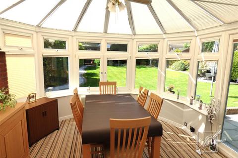 15 Farmcroft, Gravesend, DA11 7LT
