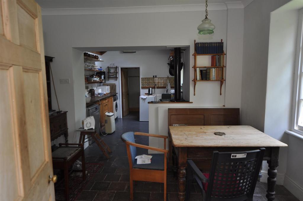 Llangain, Carmarthen 2 bed detached house for sale £269,500