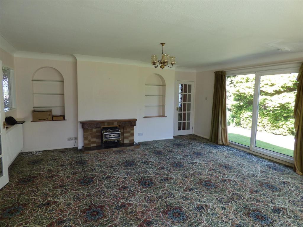 Wood Lane, Ferryhill 3 bed detached bungalow £279,950