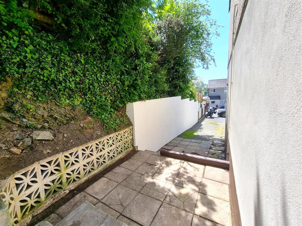 Side Garden