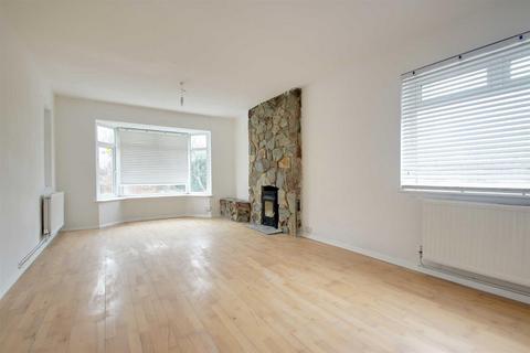 17 Abbots Rise, Kings Langley, WD4 8AR