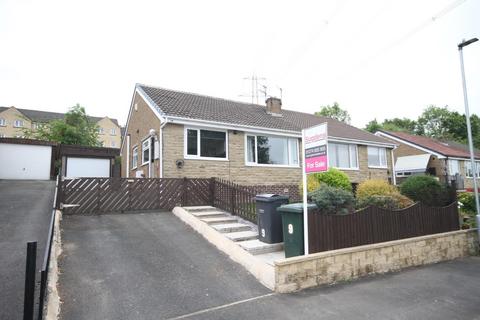 9 Markfield Close, Low Moor, Bradford, BD12 0UW