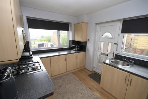 9 Markfield Close, Low Moor, Bradford, BD12 0UW