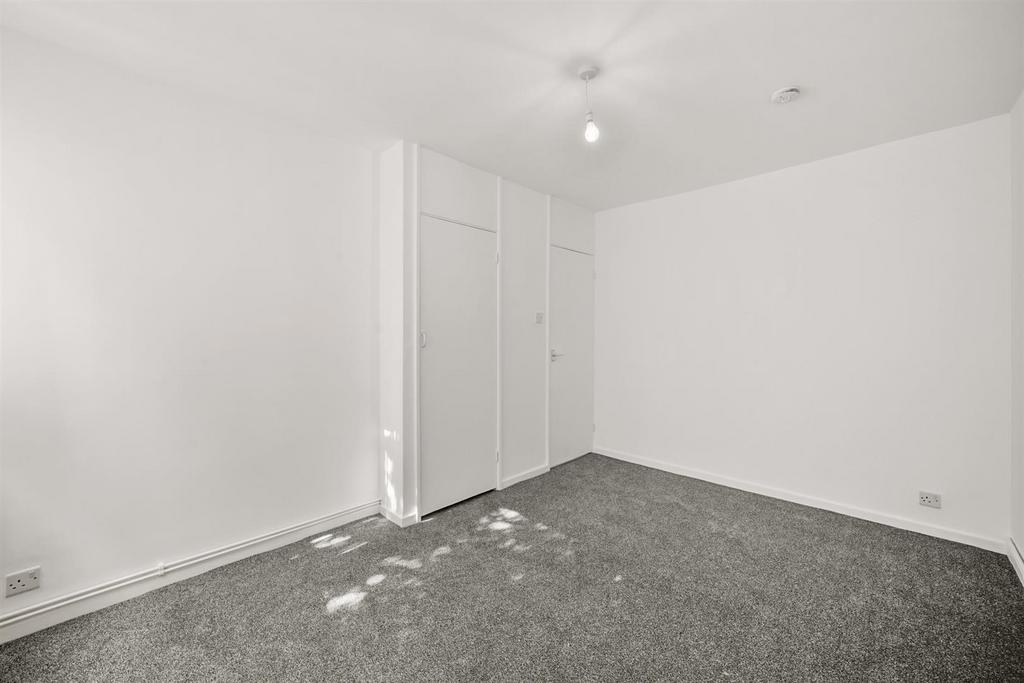 131 Cottage Grove - yo6 G20i KR3v3c Hhq K90b.jpg
