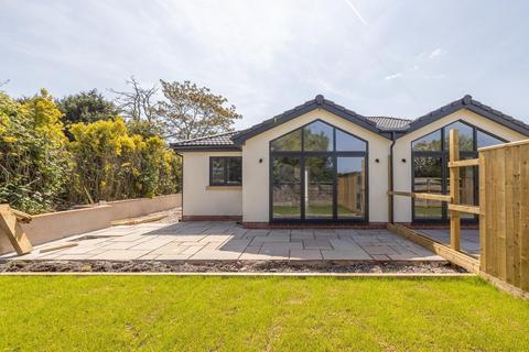 130b Spring Hill, Kingswood, Bristol, BS15 1XW