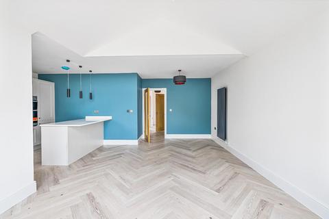 130b Spring Hill, Kingswood, Bristol, BS15 1XW