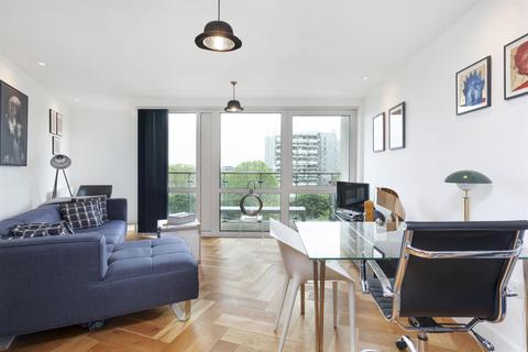 1 bedroom flat for sale - Salamanca Tower, 6 Salamanca Place, London