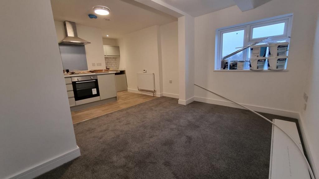 Moor Street, Brierley Hill 1 bed apartment £475 pcm (£110 pw)