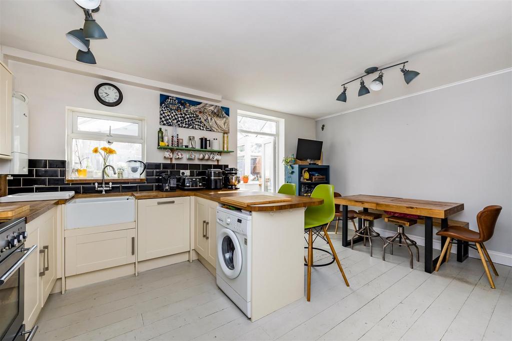 Kitchen/dining room