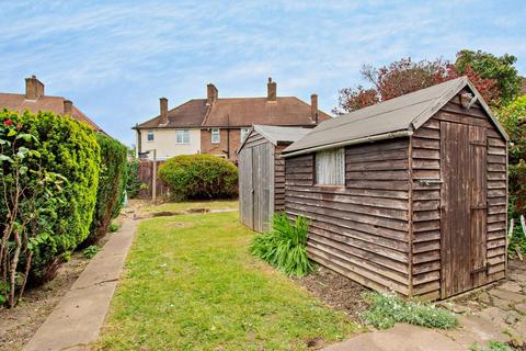 6 Brook Lane, Bromley, BR1 4PU