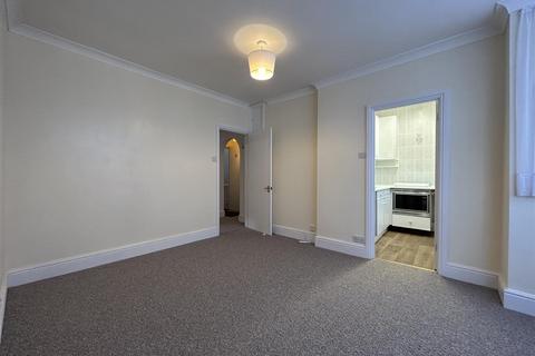 1 bedroom flat for sale - The Cloisters, Priory Road, Dunstable