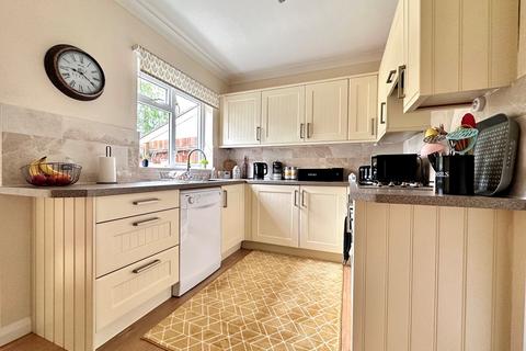 3 bedroom terraced house for sale, The Green, Hadleigh, Ipswich, IP7